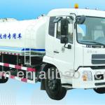 Water spraying truck