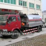 Asphalt Distributor for road construction