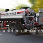 heated asphalt distribution truck