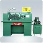 Thread rolling machine