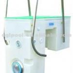 Wall mounted pipeless pool filtration system