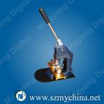 new model 25mm badge making machine made in China