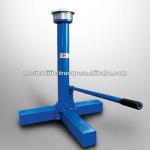 Hand Operated Vertical Universal Extruder