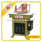 Hydraulic swing arm cutting machine