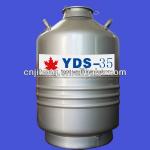 Liquid nitrogen tank for storing use