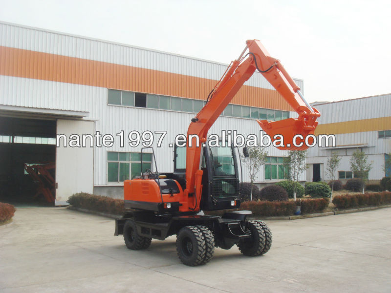 0.3m3 bucket capacity 6.5 Ton rubber tire wheel hydraulic excavator