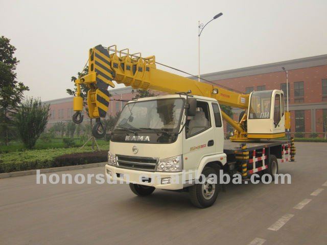 10 ton truck crane with low price and good quality