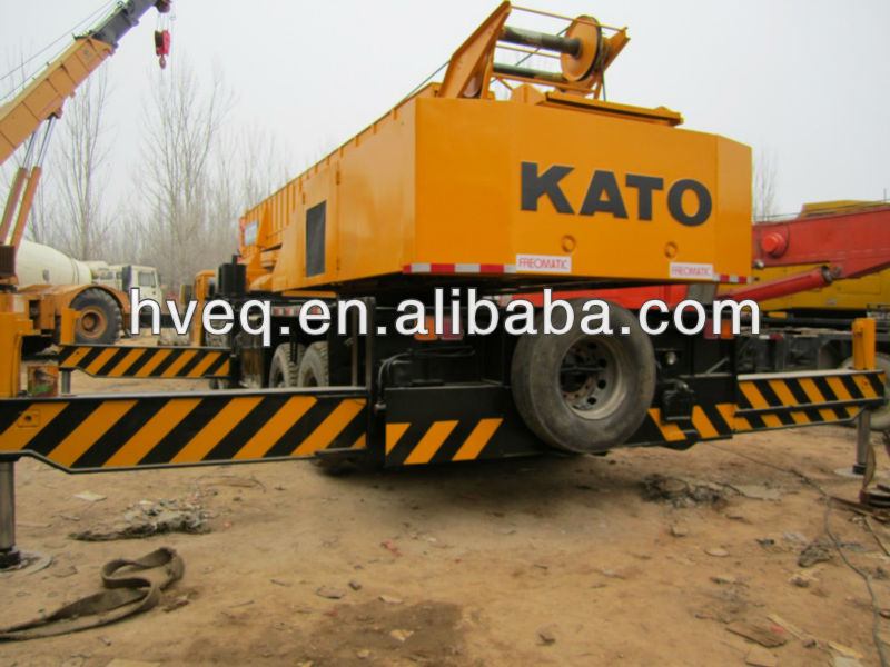 100ton KATO truck crane