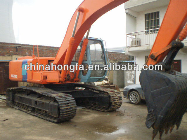 $12000USD Excavator Hitachi EX200-2 for sale