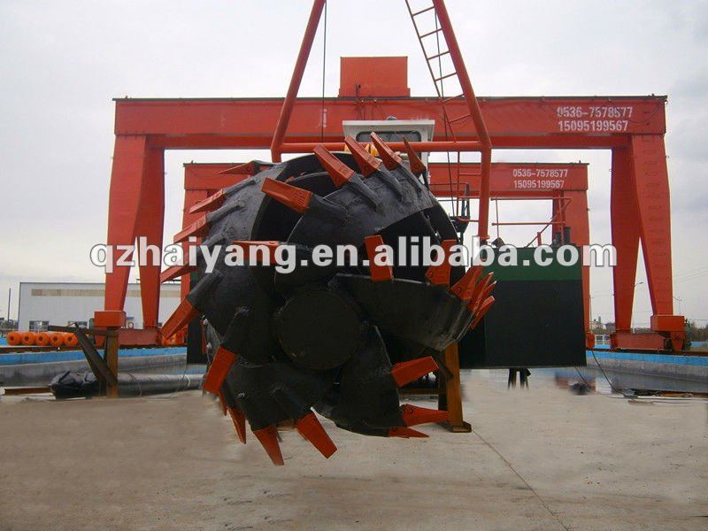 12inch 2000m3/h sand dredger in river