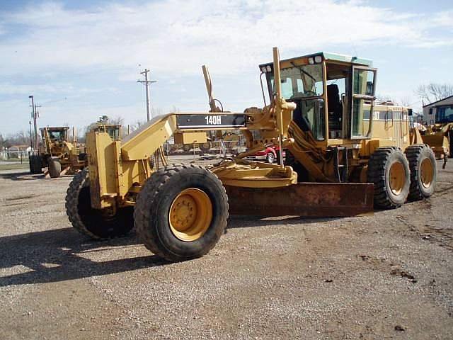 140H CAT MOTOR GRADER