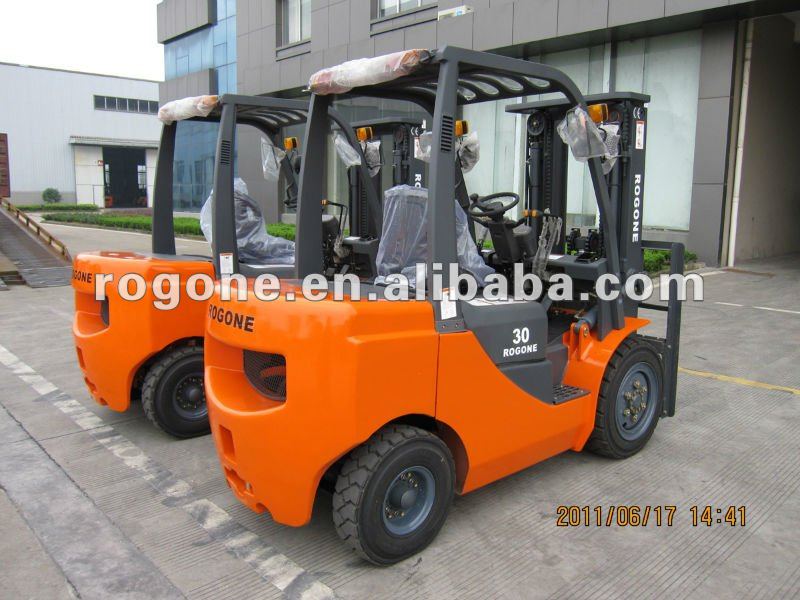 2-3.5Ton Diesel Forklift FD30T with CE