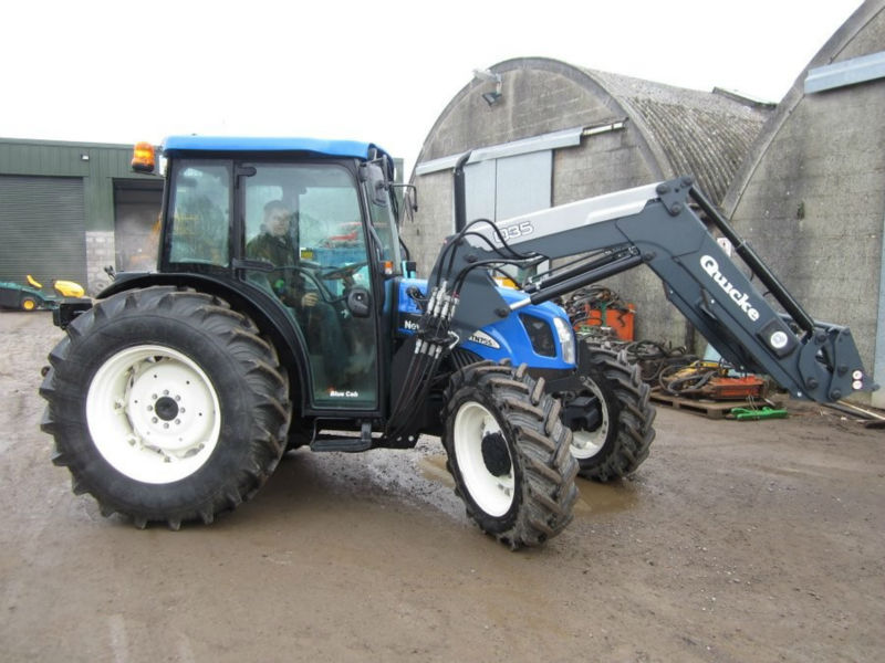 2004 New Holland TN75SA Used Farm Tractor with Loader