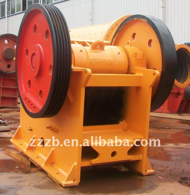 2011 High efficiency stone jaw crusher (PEF series)