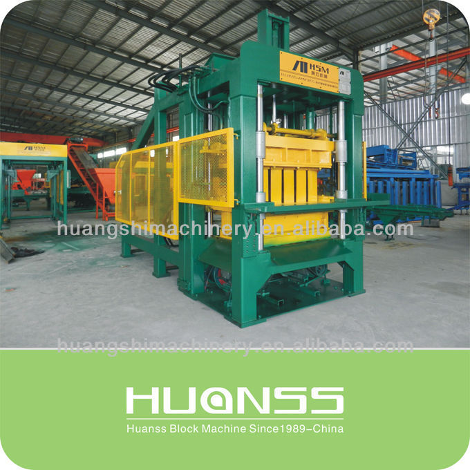 2013 hot-sale automatic concrete brick block making machine