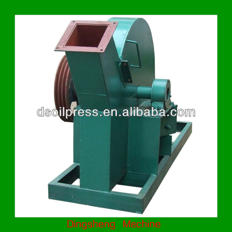 2013 hot! Wood Chips Grindig Machine