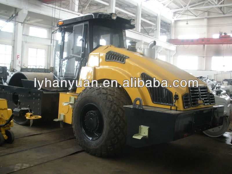 20t hydraulic double drive single drum road roller( CUMMINS engine) HYD20H