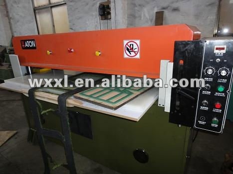 25-250T Precision hydraulic four-column plane cutting machine