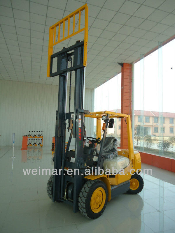 3 ton TCM diesel forklift truck FD30