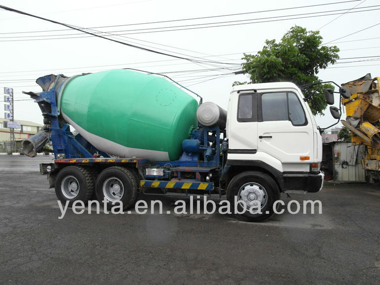 [311-UA] NISSAN Mixer Truck Engine: RF8 Year: 1992