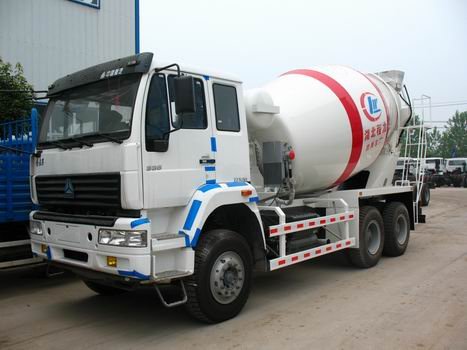 336hp Sino concrete mixer truck,used mixer truck