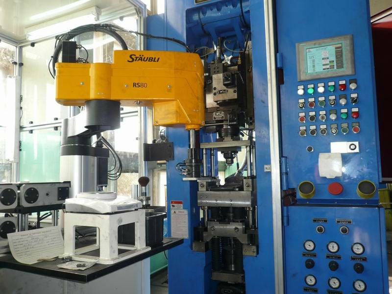 50TON press machine with Robot