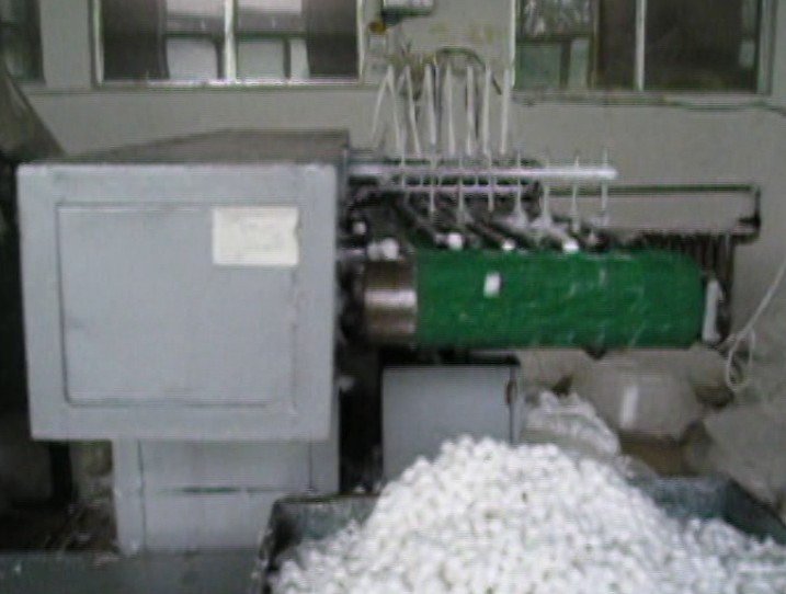 absorbent cotton ball making machine