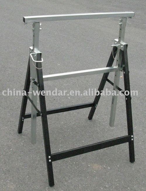 Adjustable Sawhorse