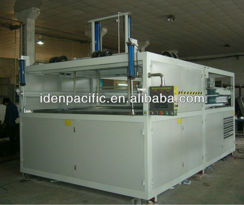 Advertising light box vacuum forming machine