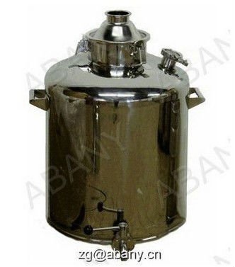 Alcohol Distiller with sanitary fittings