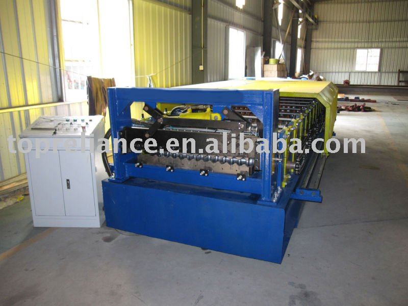 Aluminium corrugated roof making machine