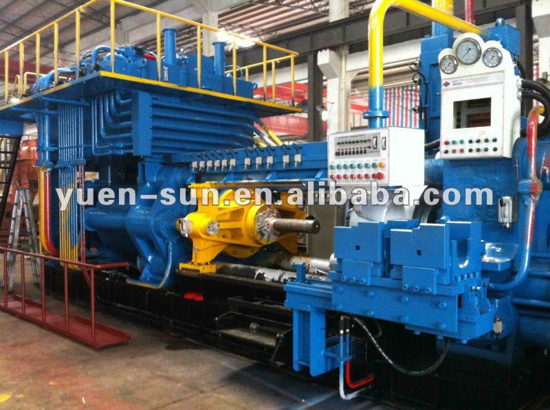 Aluminum Extrusion Press