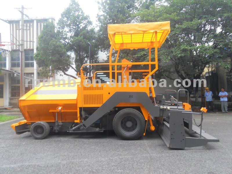 asphalt paver finisher,R2LTLZ45E tyre asphalt paver for sale