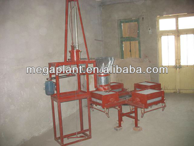 Automatic chalk making machine