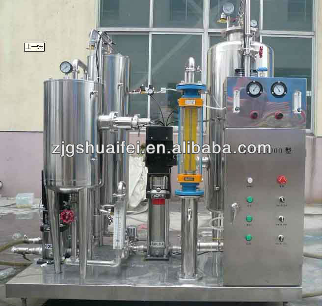 Automatic CO2 carbonated juice mixer