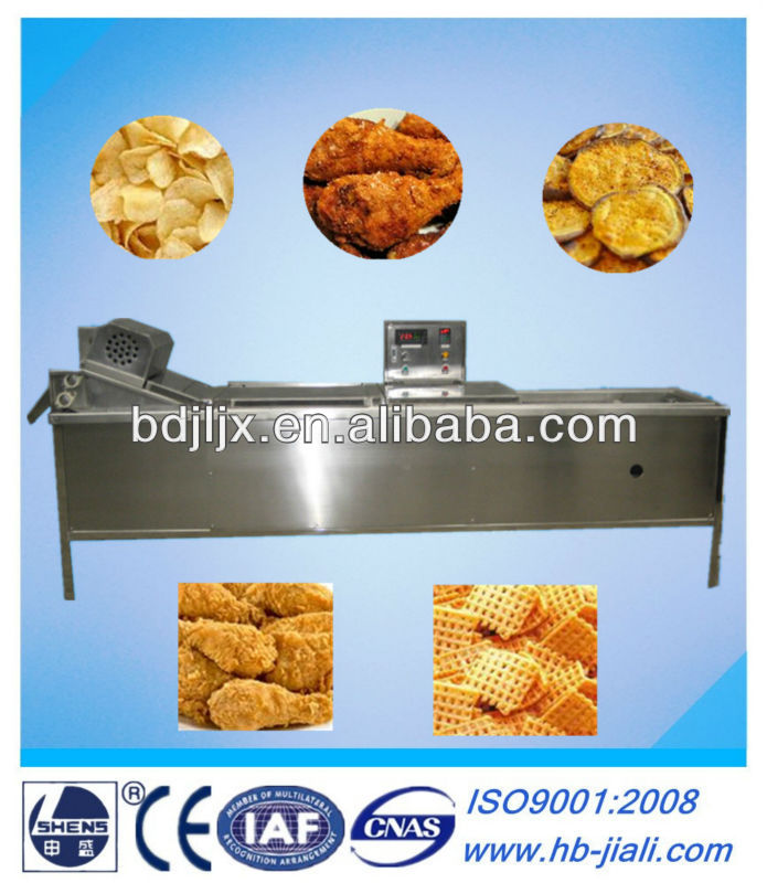 Automatic continous fryer for puffed snack