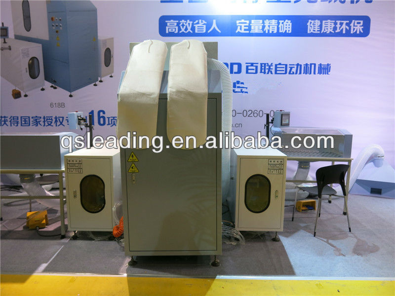 Automatic down coat filling machine