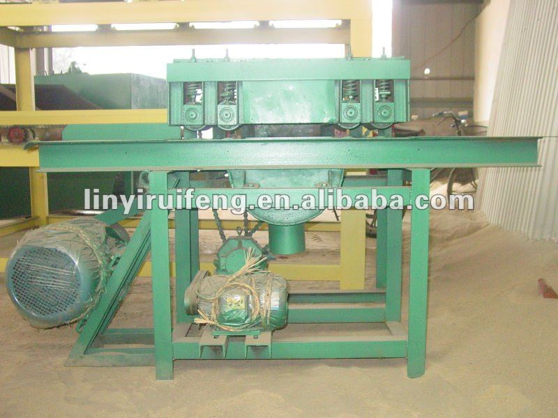 Automatic edge trim saw machine for wood