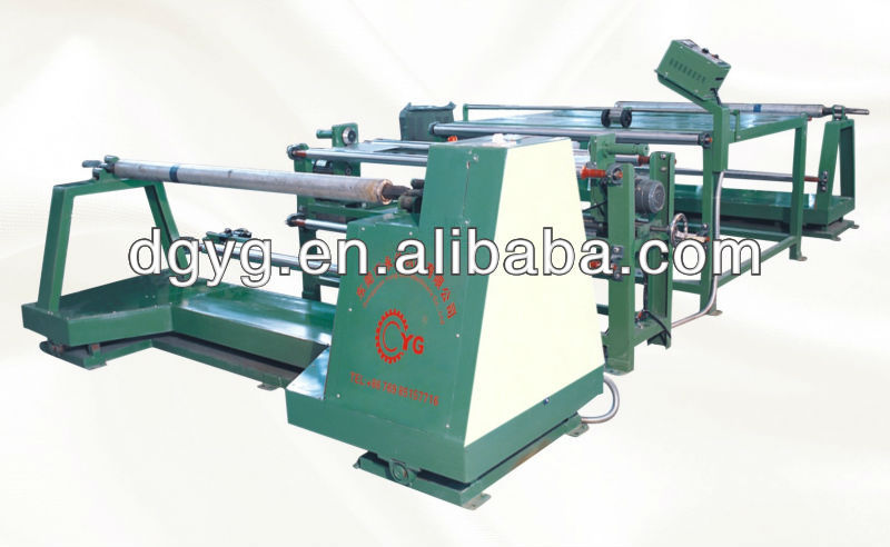 Automatic fabric edge- alignig and winding machine