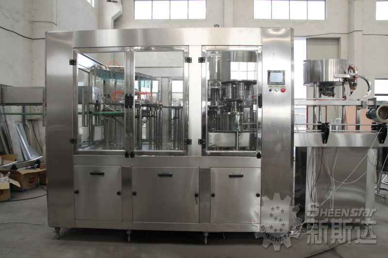 Automatic fruit juice bottle filling machine