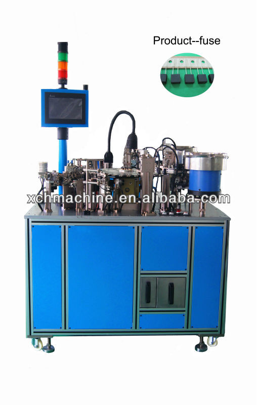 Automatic fuse assembly machine