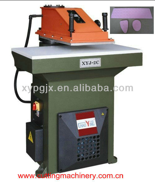 Automatic hydraulic swing arm clicker press