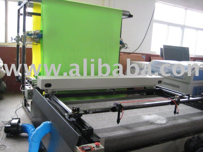 Automatic Laser Cloth Cutting Machine