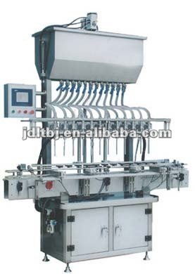 Automatic liquid filling machine