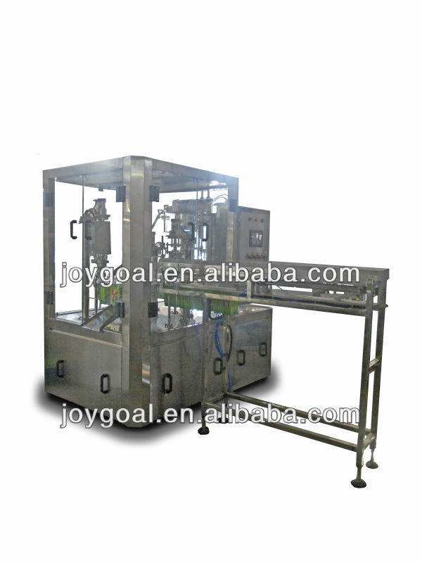 Automatic machine filling and capping machine