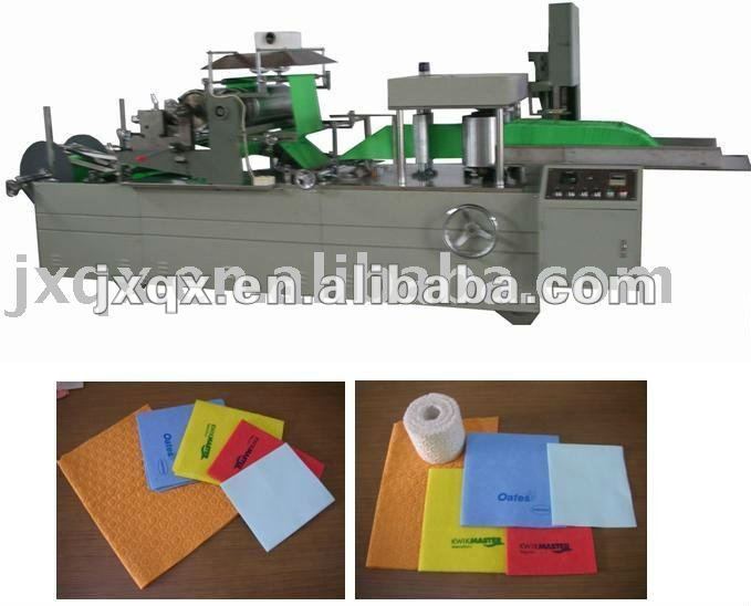 Automatic nonwoven flexographic folding and printing machine