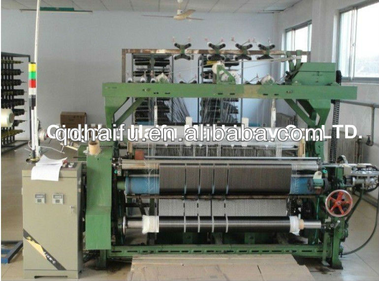 automatic shuttle loom