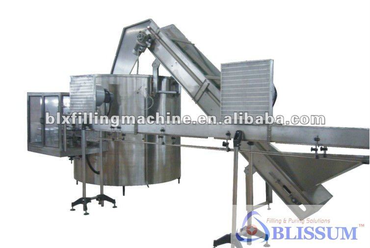 Automatic small plastic bottle sorting machine