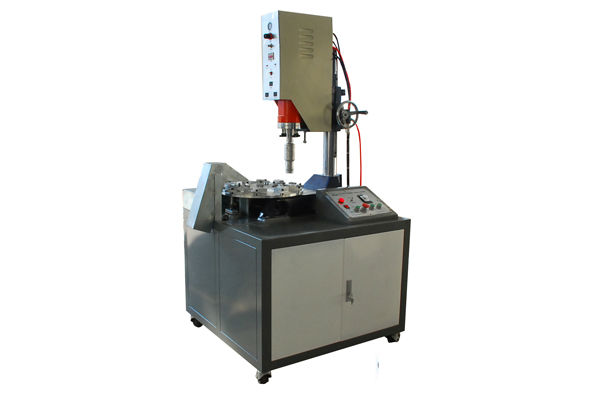 Automatic turntable ultrasonic welding machine