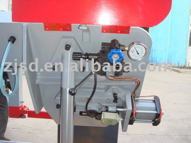 band sawing machine